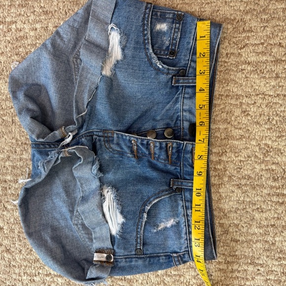 One X One Teaspoon Harlets High Rise Exposed Button Fly Jean Shorts 24 - Picture 10 of 13